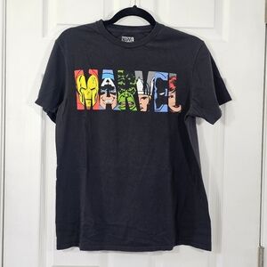 Marvel Super Hero Short Sleeve Graphic Tee Shirt Size Medium